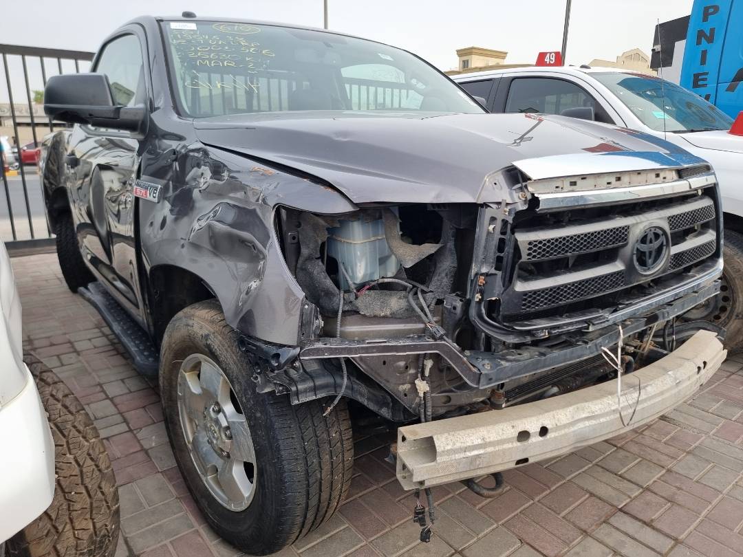 2013 TOYOTA TUNDRA — 235630 KM — Lot 11964538 — Main - Marhaba Auctions Used Cars - Image 3
