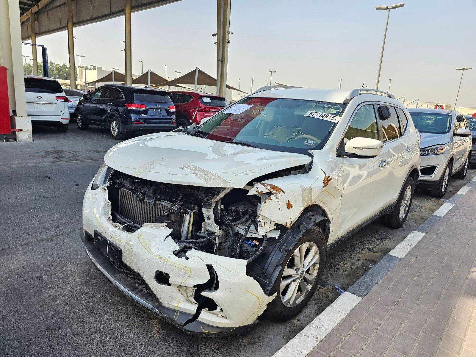 2015 NISSAN ROGUE — 89536 Miles — Lot FC851062 — Souq - Marhaba Auctions Used Cars - Image 4