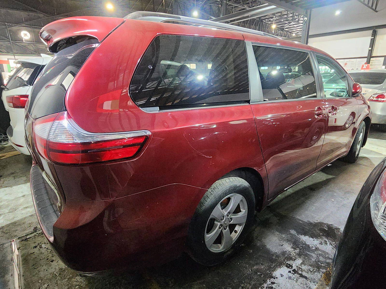2016 TOYOTA SIENNA — 222048 Miles — Lot 50626345 — Al Quoz - Marhaba Auctions Used Cars - Image 6