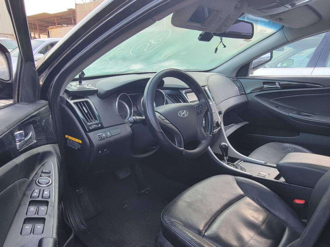 2010 HYUNDAI SONATA — 81422 KM — Lot A136574 — Main - Marhaba Auctions Used Cars - Image 6