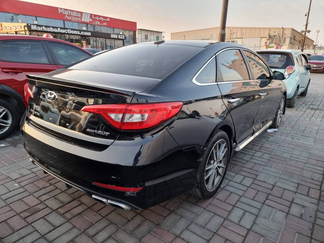 2015 HYUNDAI SONATA — 150673 Miles — Lot 215487 — Ind. 12 - Marhaba Auctions Used Cars - Image 4