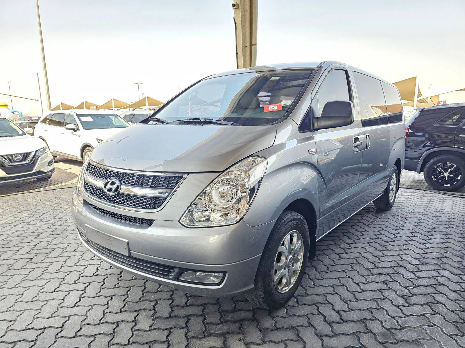 2015 HYUNDAI GRAND STAREX — 176220 KM — Lot 703955 — Souq - Marhaba Auctions Used Cars - Image 5