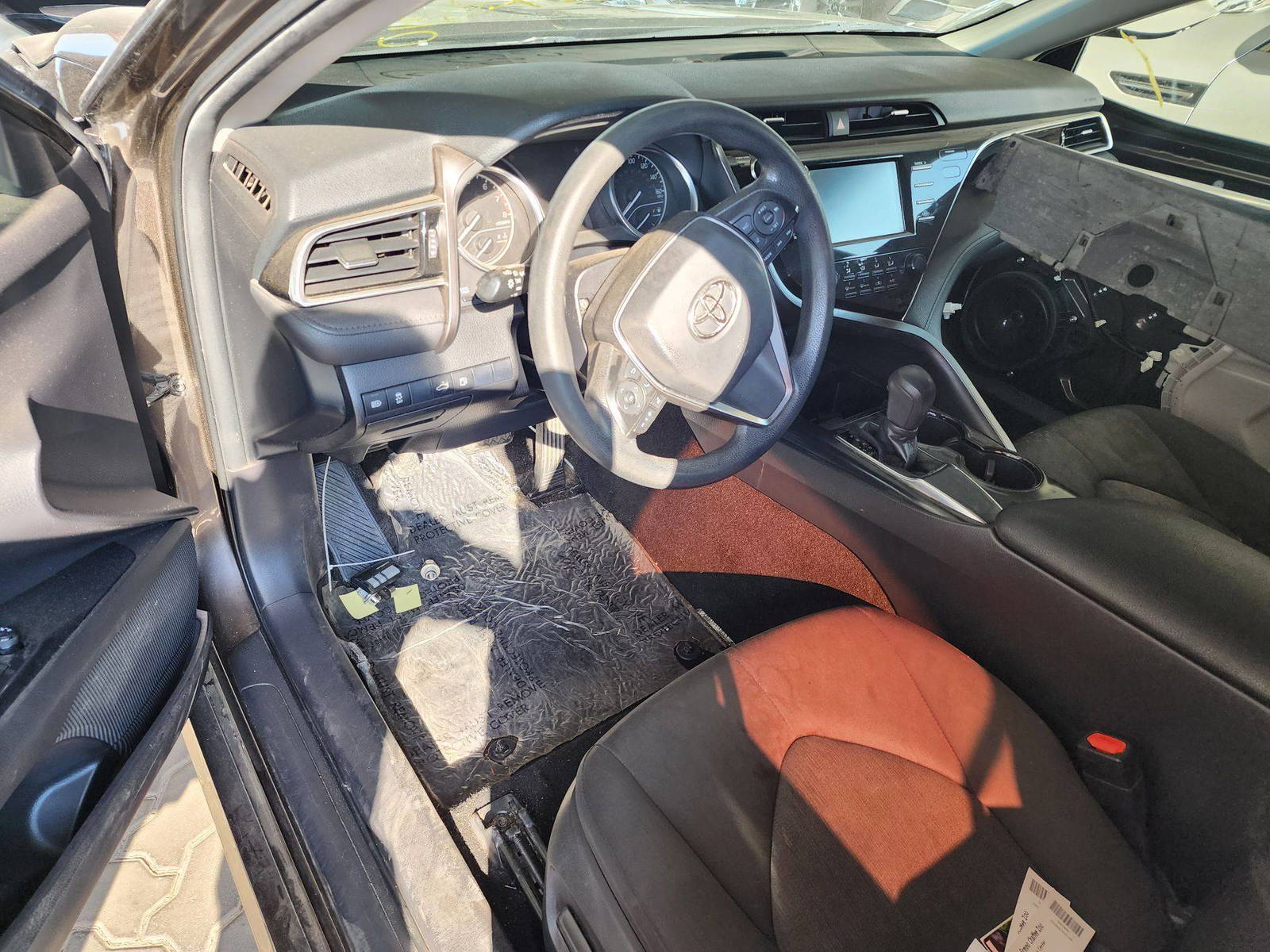 2018 TOYOTA CAMRY — 196984 Miles — Lot 68442453 - Marhaba Auctions Used Cars - Image 6