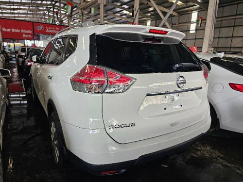 NISSAN ROGUE