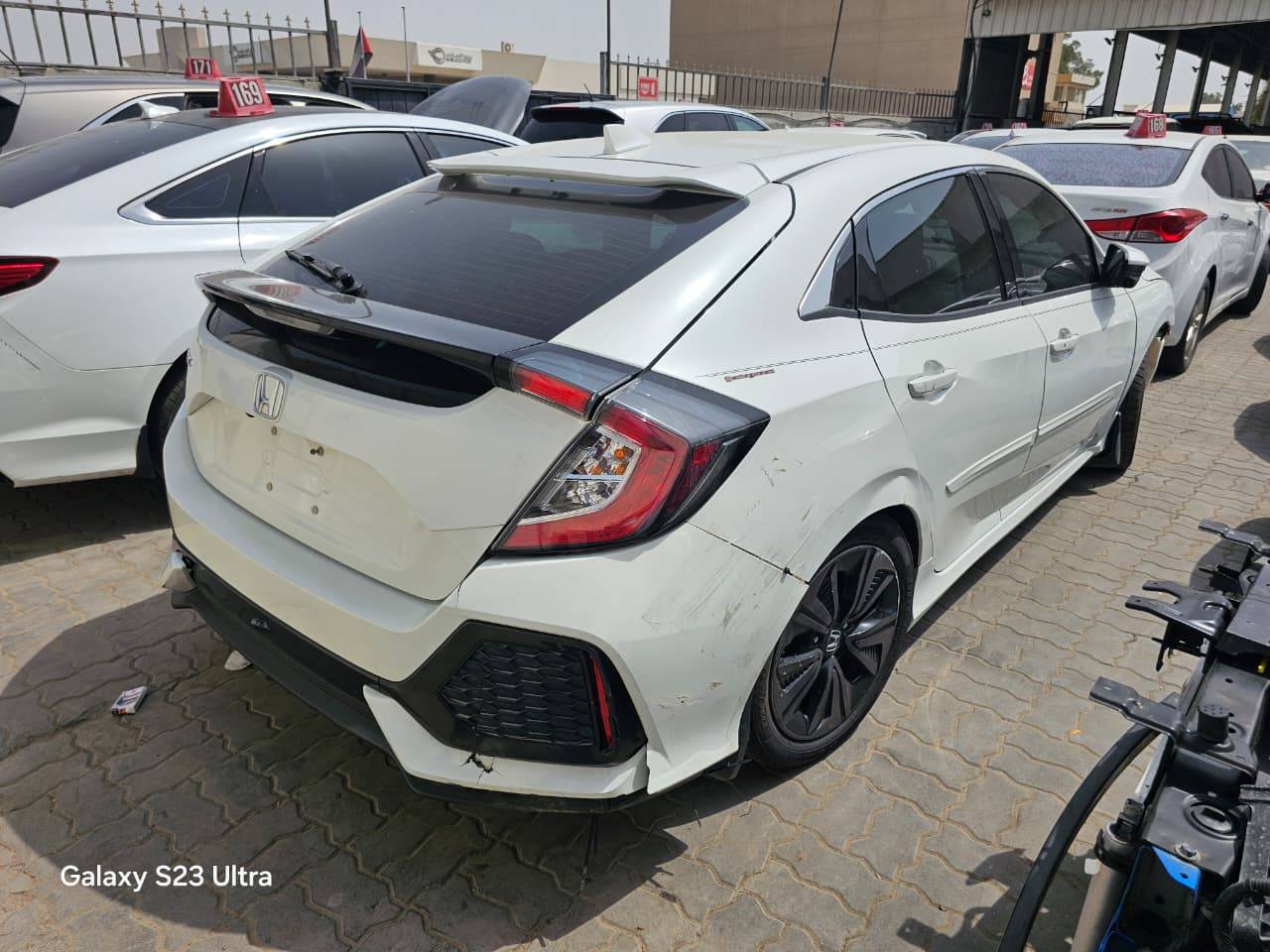2017 HONDA CIVIC — 106447 Miles — Lot 220194 — Main - Marhaba Auctions Used Cars - Image 5