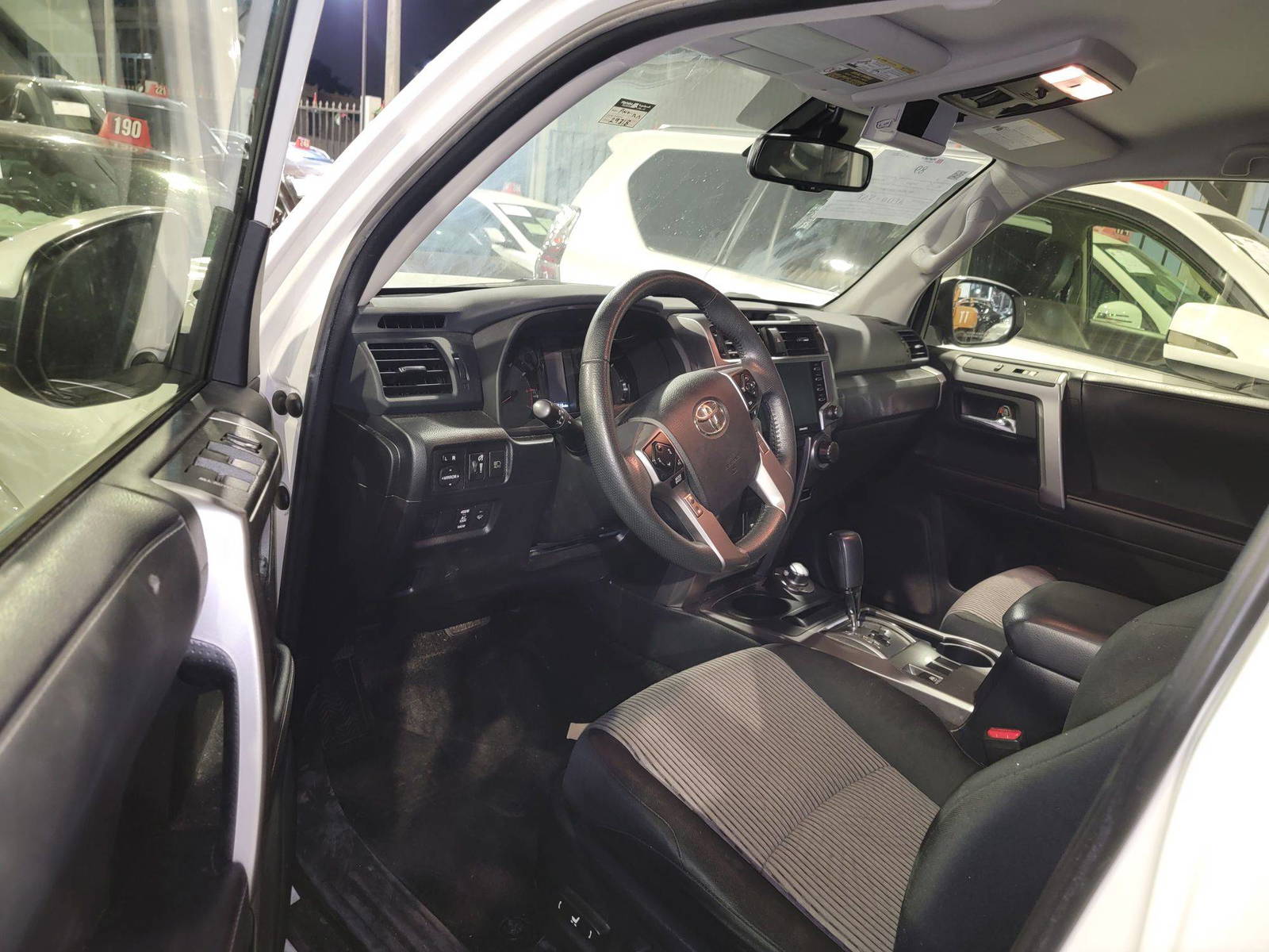 TOYOTA 4RUNNER SR5 2022 - Marhaba Auction Used Cars - Image 8