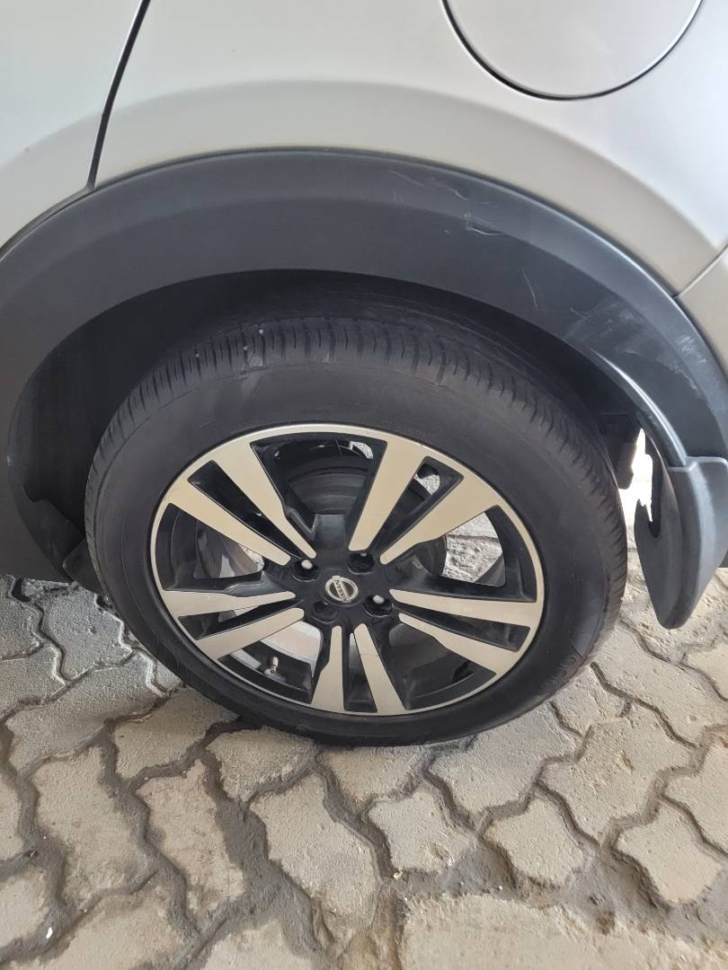 2019 NISSAN KICKS — 127737 Miles — Lot 533145 — Main - Marhaba Auctions Used Cars - Image 9