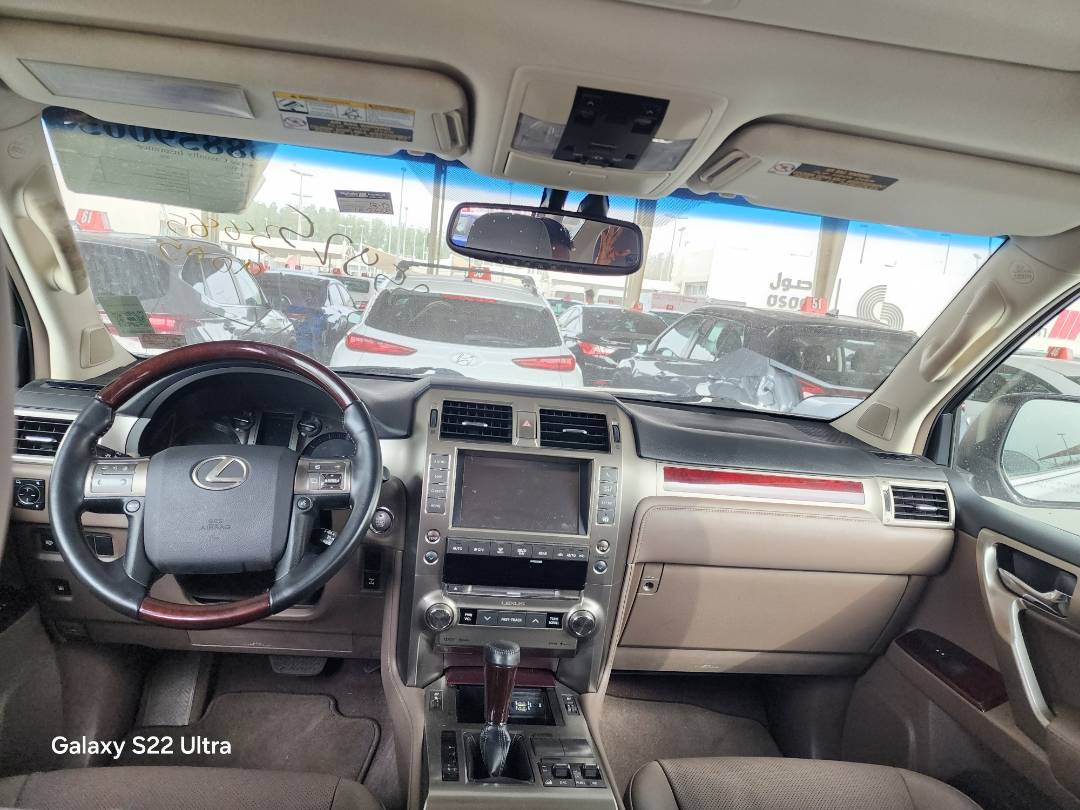 2019 LEXUS GX 460 — 109668 Miles — Lot 38859005 — Souq - Marhaba Auctions Used Cars - Image 4