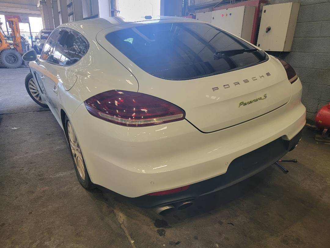 2015 PORSCHE PANAMERA S — 75915 Miles — Lot 87437284 — Main - Marhaba Auctions Used Cars - Image 3