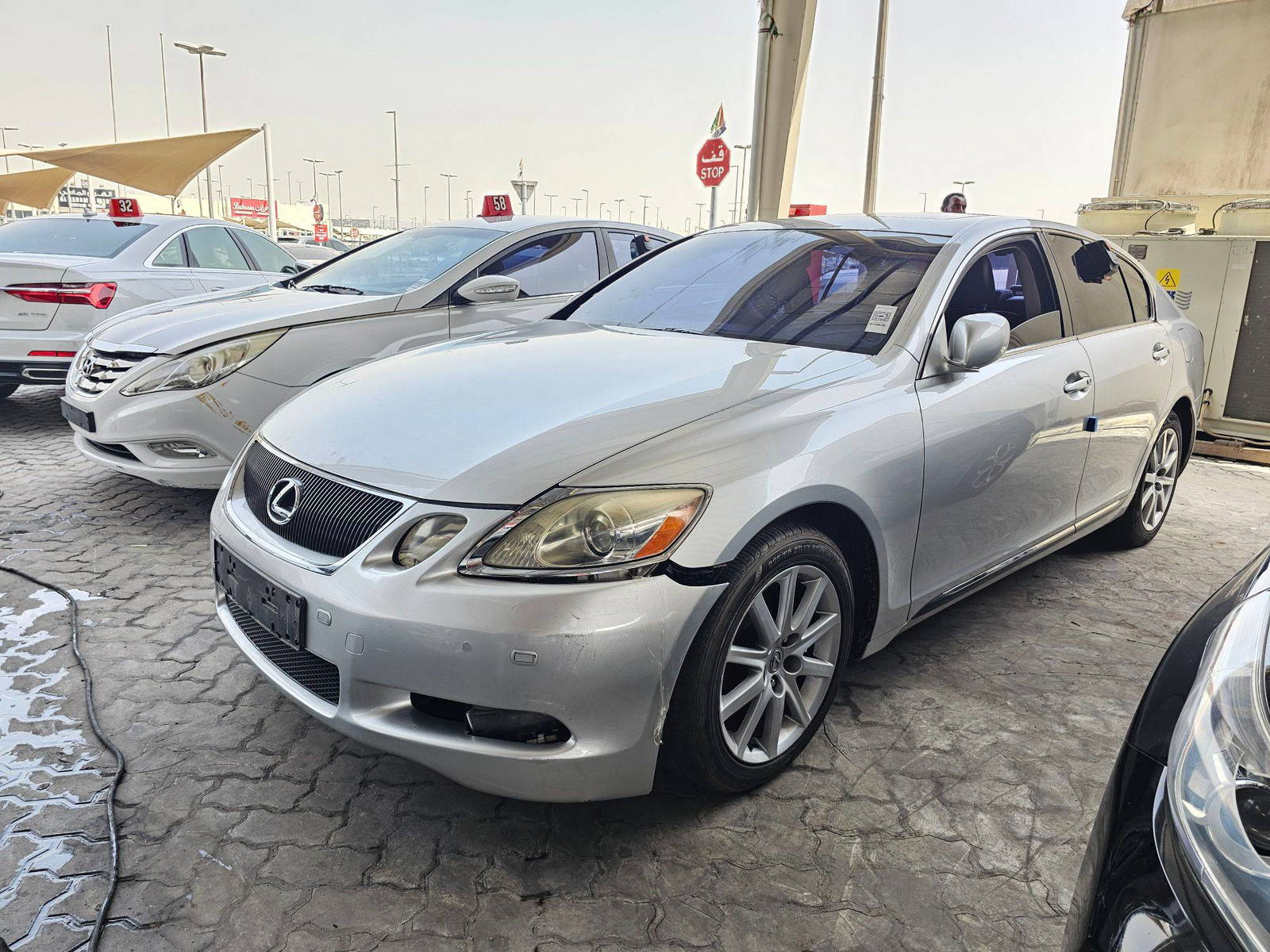 2006 LEXUS GS 300 — 258260 KM — Lot 033913 — Main - Marhaba Auctions Used Cars - Image 4
