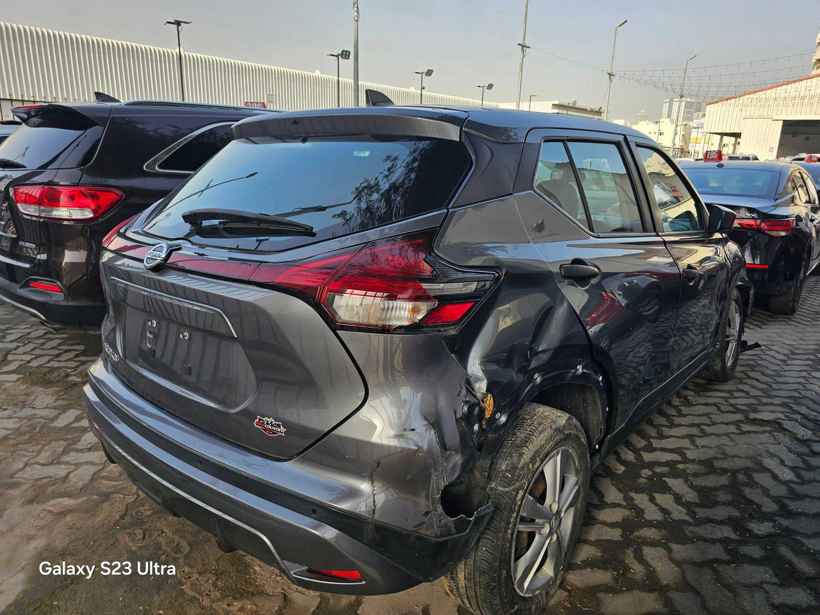 2021 NISSAN KICKS — 90291 Miles — Lot 69652295 — Main - Marhaba Auctions Used Cars - Image 4