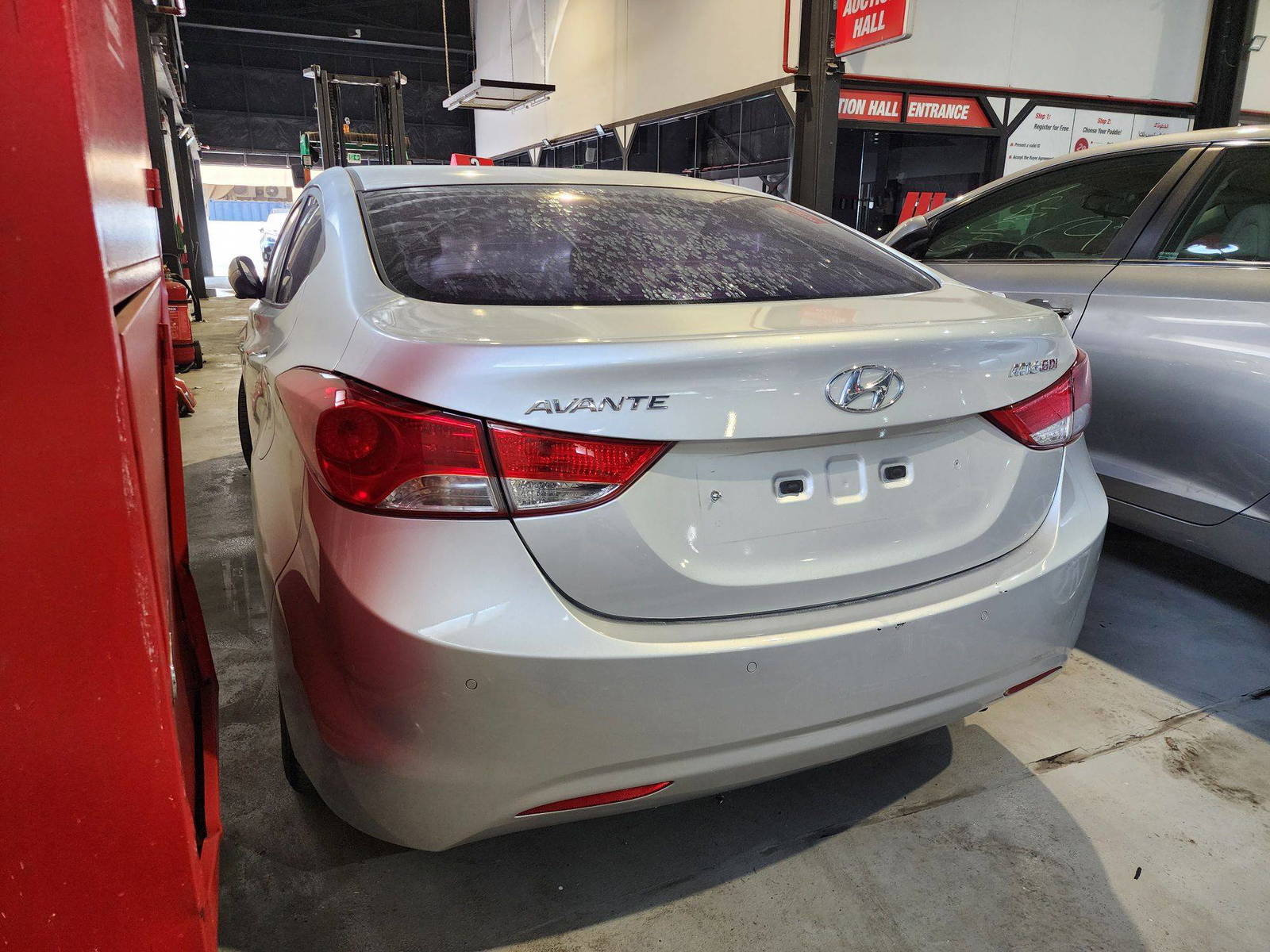 2012 HYUNDAI AVANTE — 121487 KM — Lot 440908 — Main - Marhaba Auctions Used Cars - Image 6
