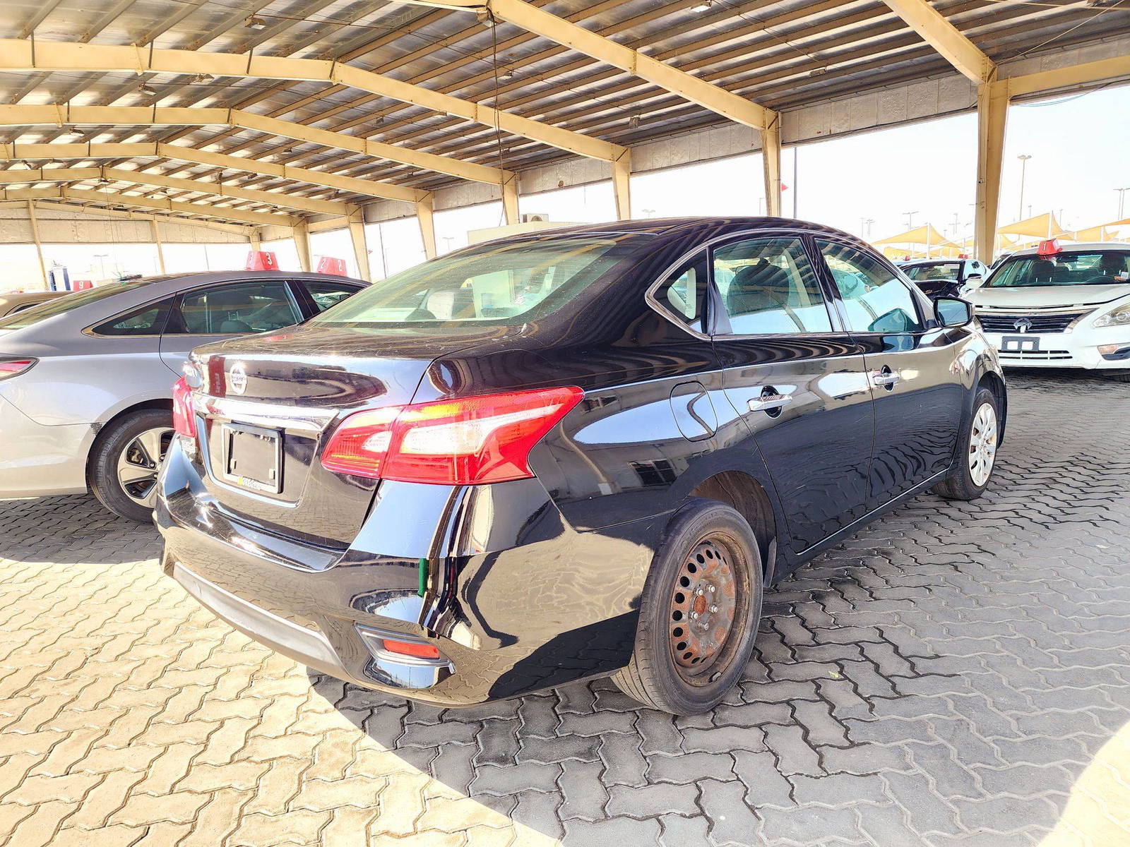 2017 NISSAN SENTRA — 165824 Miles — Lot 1324578 — Souq - Marhaba Auctions Used Cars - Image 5