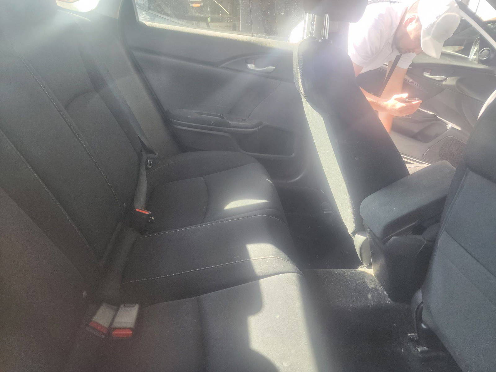 2019 HONDA CIVIC — 28861 Miles — Lot 67358113 - Marhaba Auctions Used Cars - Image 9