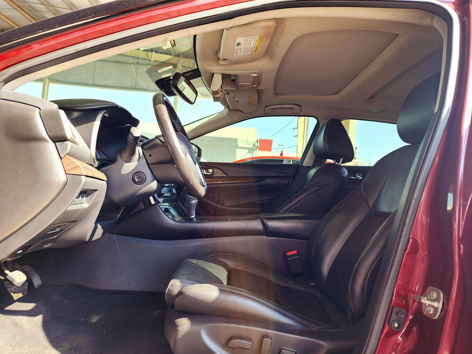 2016 NISSAN MAXIMA — 134300 Miles — Lot 2GC433348 — Souq - Marhaba Auctions Used Cars - Image 9