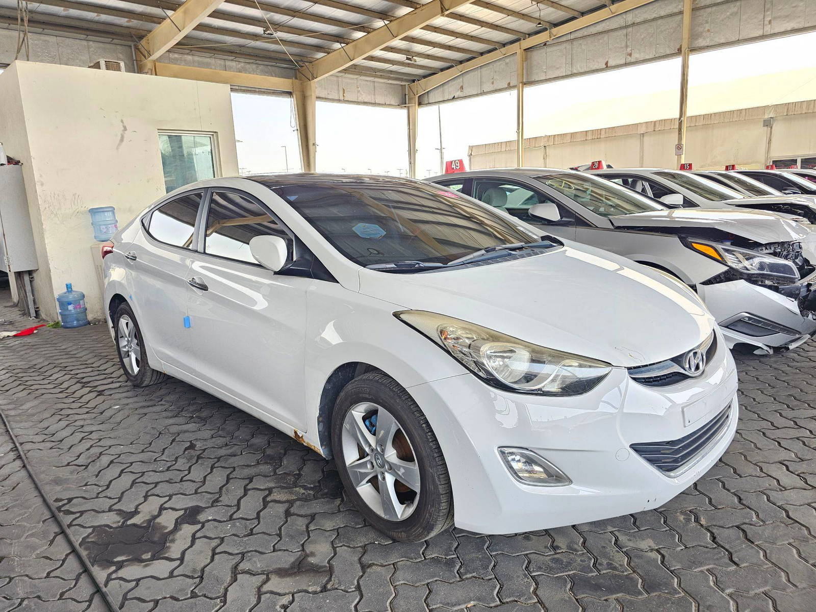 2011 HYUNDAI AVANTE — 164376 KM — Lot 050599 — Souq - Marhaba Auctions Used Cars - Image 3