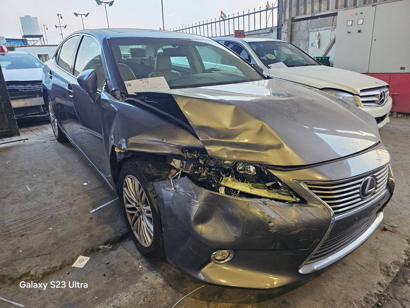 2015 LEXUS ES 350 — 151160 Miles — Lot 81720435 — Main - Marhaba Auctions Used Cars - Image 4