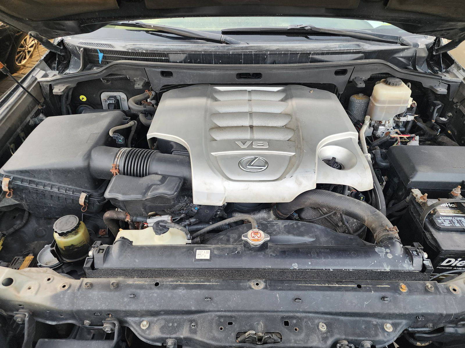 LEXUS LX 570 2010 - Marhaba Auction Used Cars - Image 11
