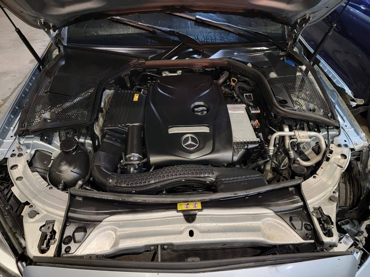 MERCEDES BENZ C300 2018 - Marhaba Auction Used Cars - Image 12