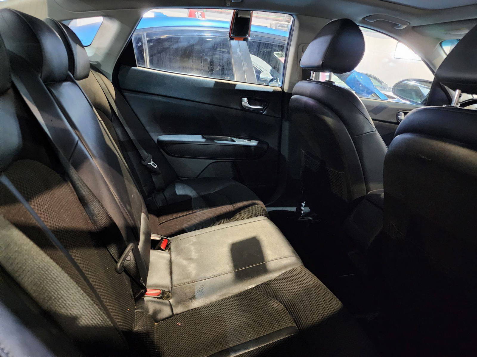 2019 KIA OPTIMA — 129350 Miles — Lot 20780 — Al Quoz - Marhaba Auctions Used Cars - Image 7