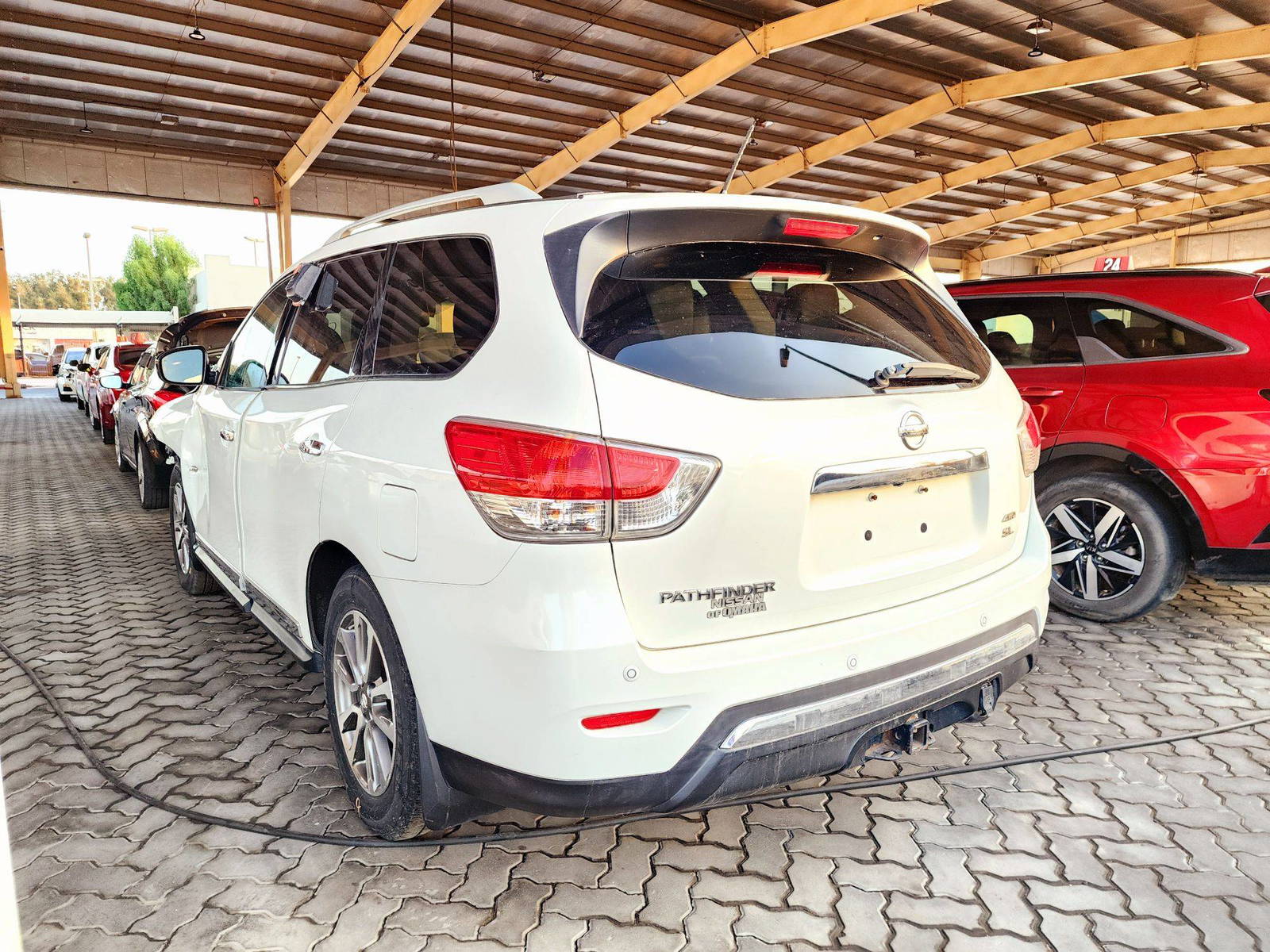 2013 NISSAN PATHFINDER — 185142 Miles — Lot DC629675 — Main - Marhaba Auctions Used Cars - Image 3