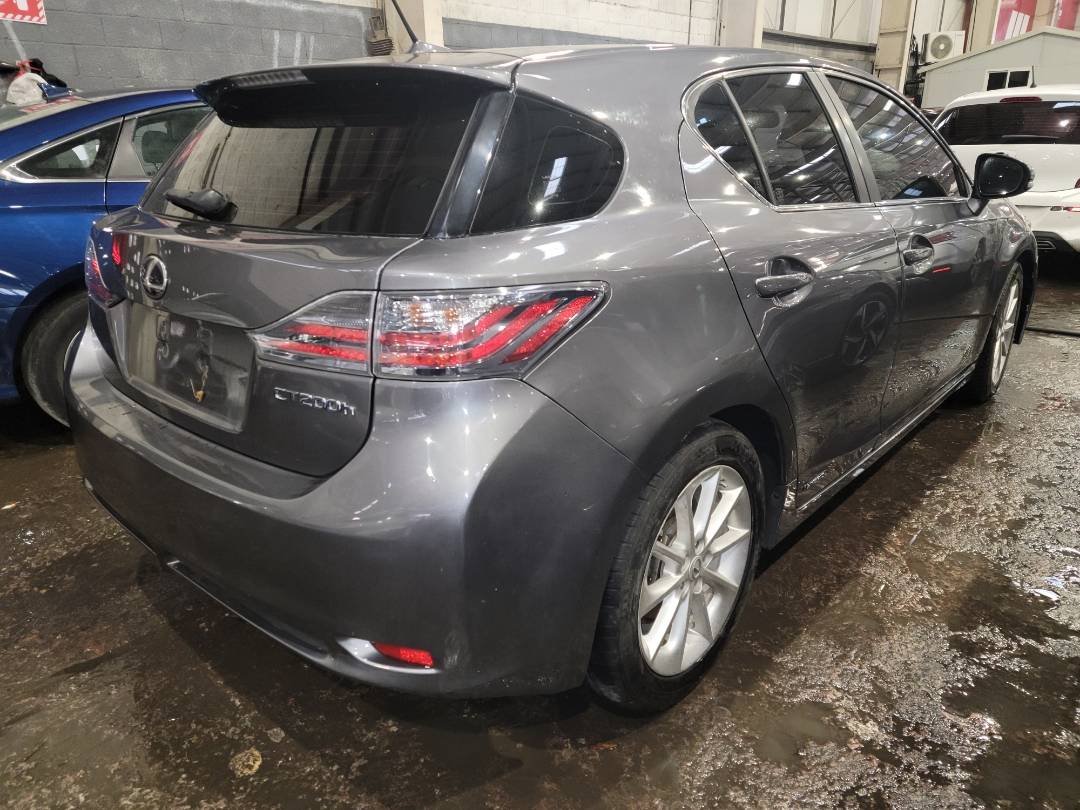 2012 LEXUS CT 200 — 99317 Miles — Lot C2113289 - Marhaba Auctions Used Cars - Image 3
