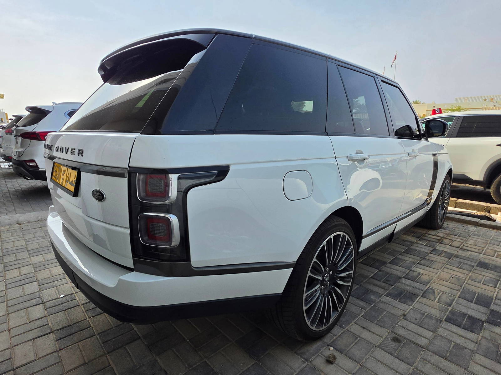 2016 LAND ROVER RANGE ROVER — 85189 Miles — Lot GA263624 - Marhaba Auctions Used Cars - Image 5