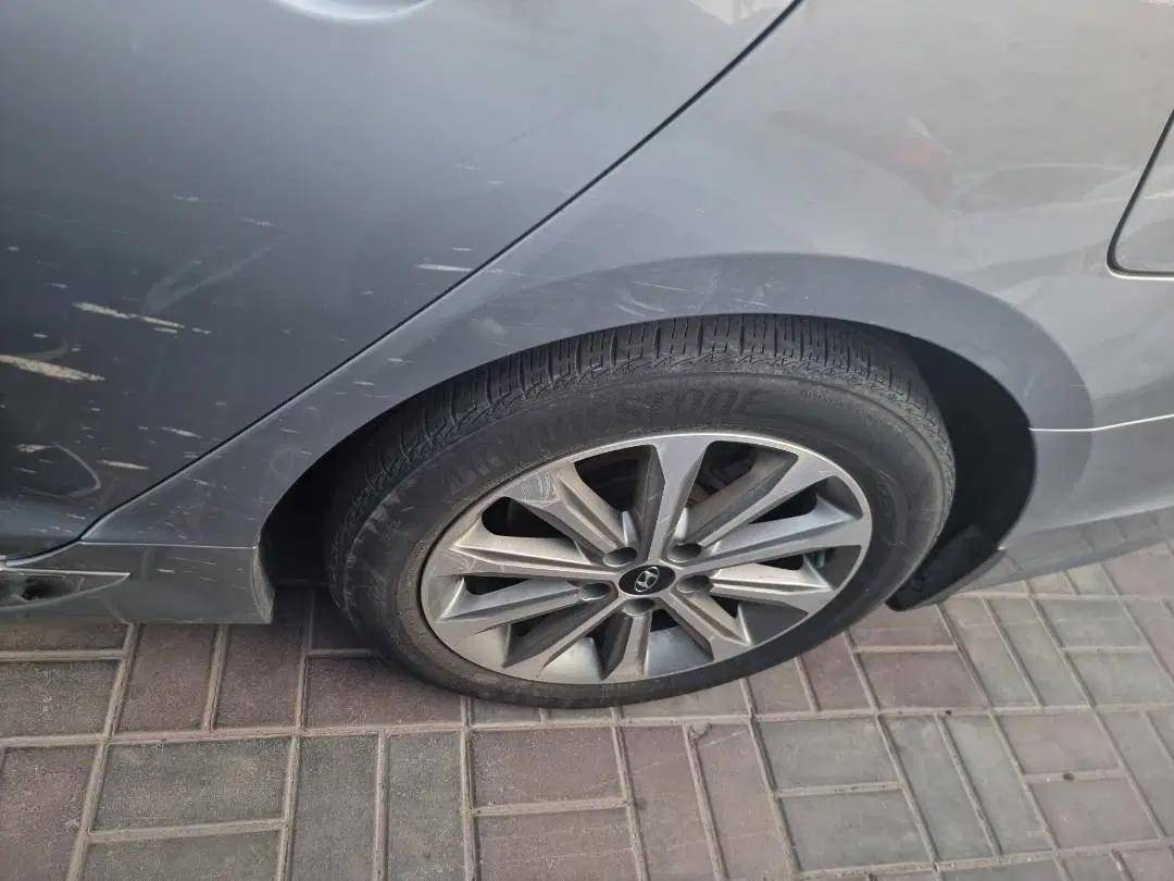 HYUNDAI SONATA SPORT 2017 - Marhaba Auction Used Cars - Image 8