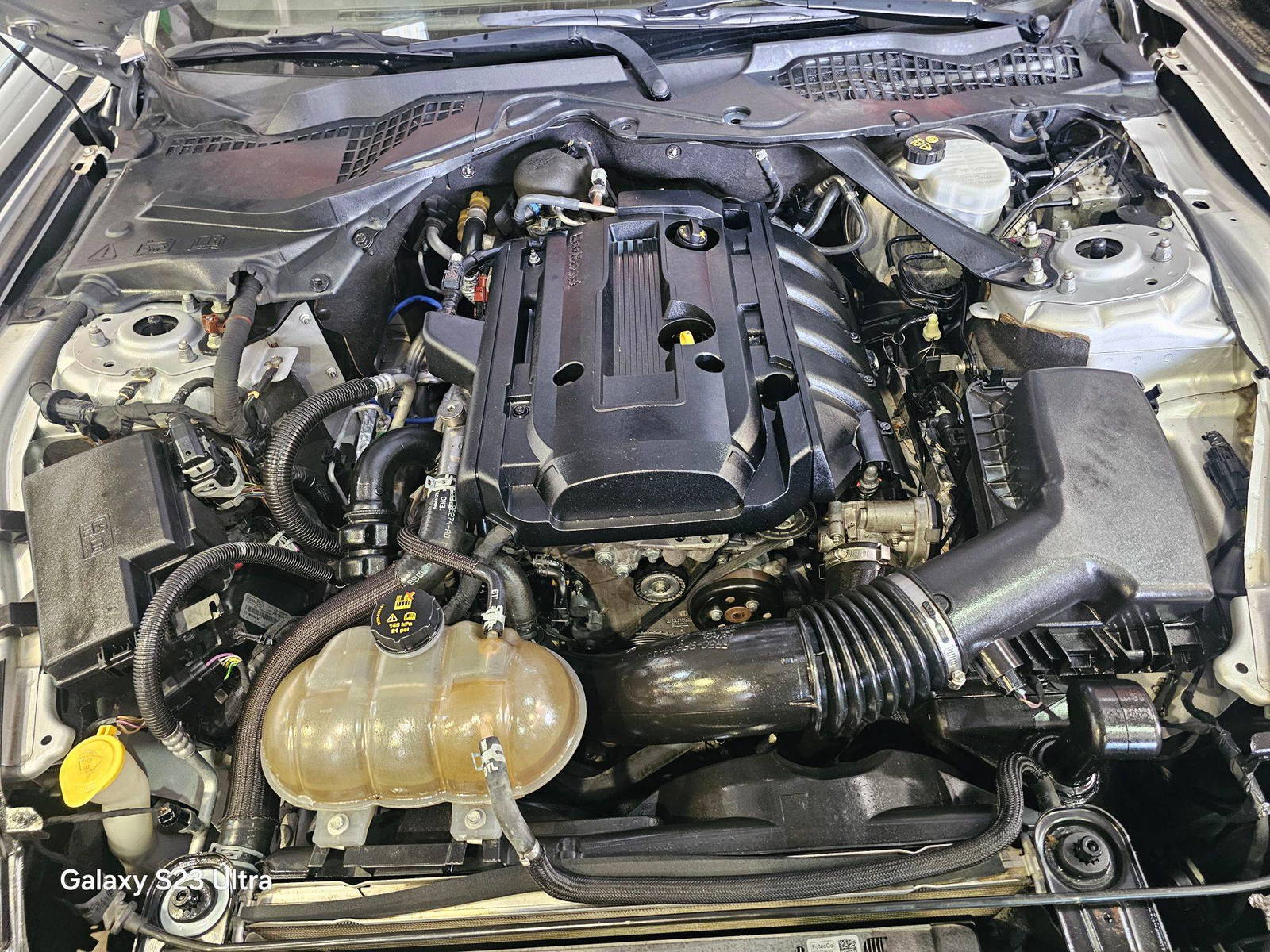 FORD MUSTANG 2018 - Marhaba Auction Used Cars - Image 10