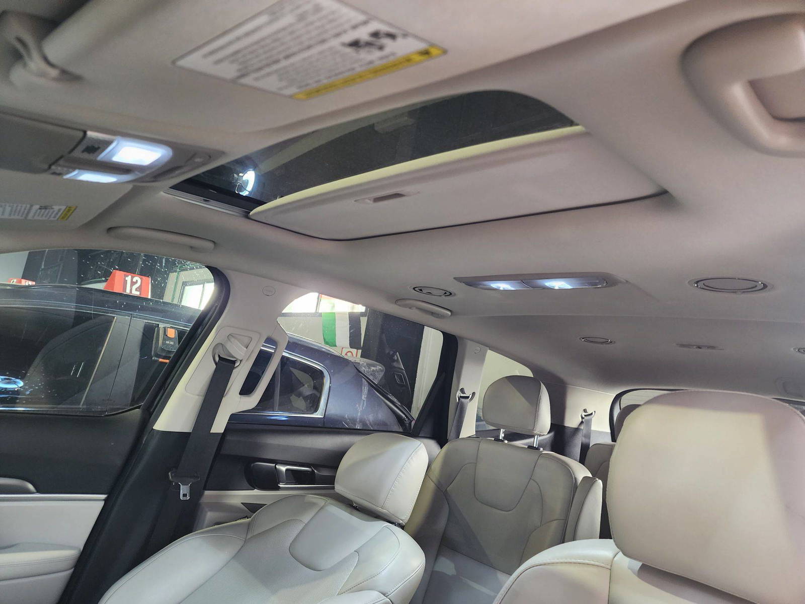 2021 KIA TELLURIDE — 56762 Miles — Lot 66301704 — Souq - Marhaba Auctions Used Cars - Image 10