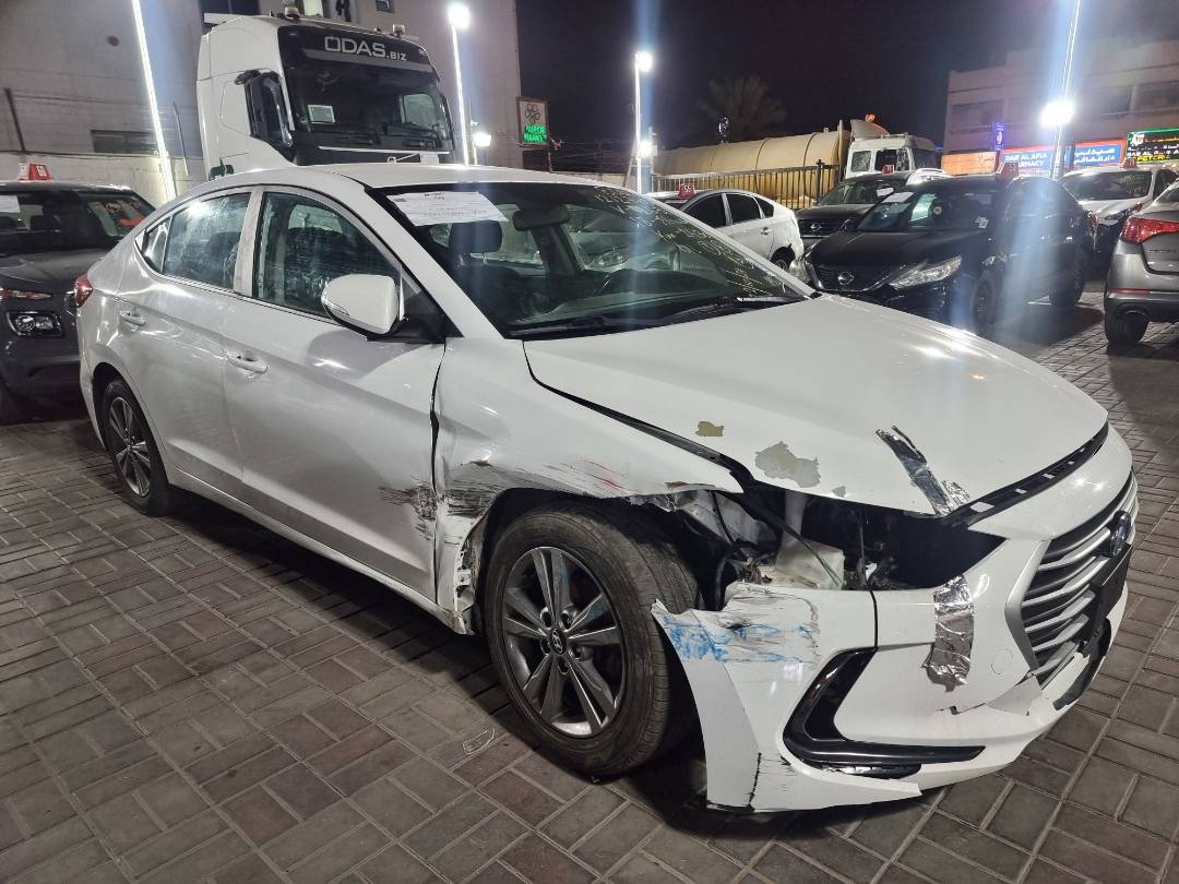 2018 HYUNDAI ELANTRA — 243040 KM — Lot 215478 — Ind. 12 - Marhaba Auctions Used Cars - Image 3