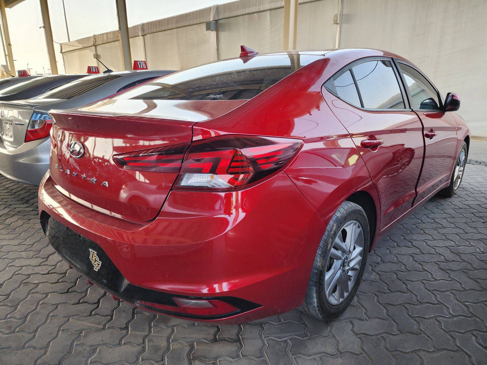 2019 HYUNDAI ELANTRA — 105158 Miles — Lot 46568734 — Souq - Marhaba Auctions Used Cars - Image 3