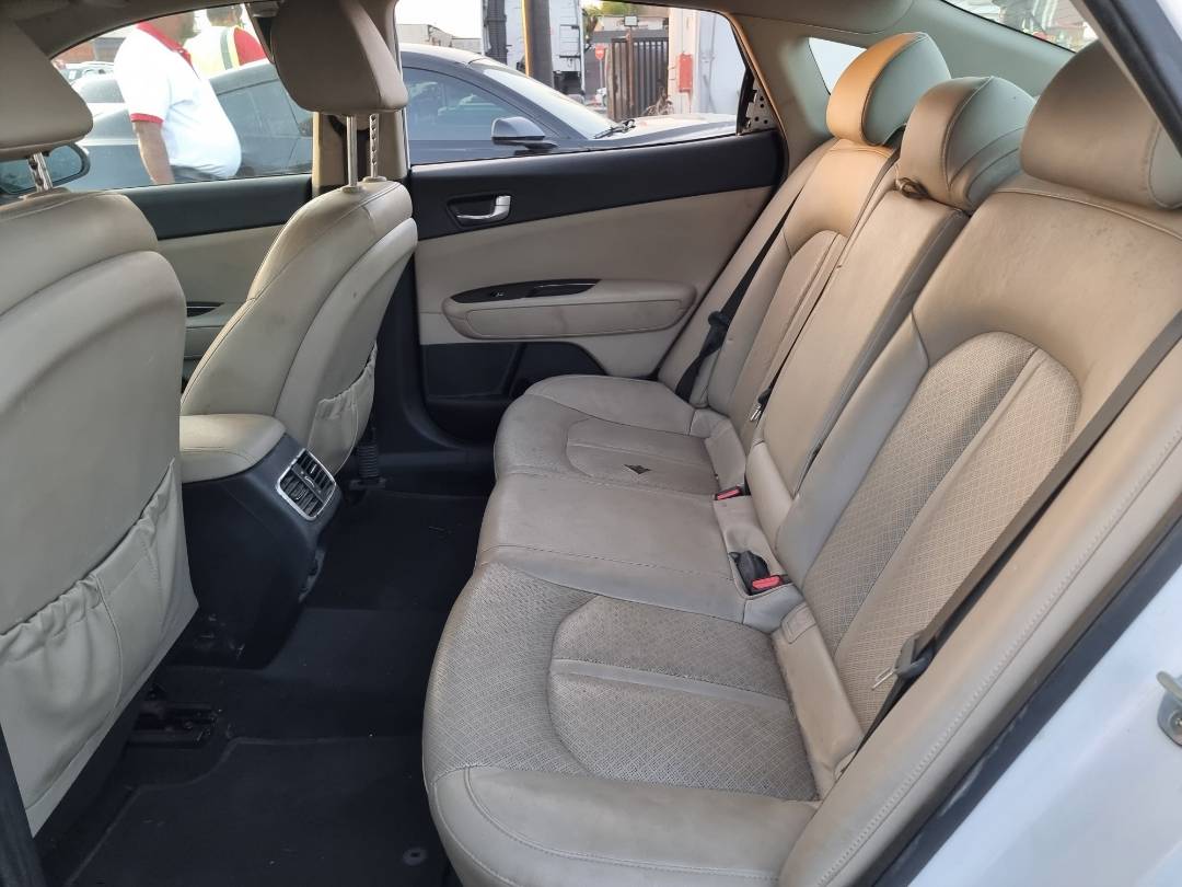 2016 KIA OPTIMA — 162858 Miles — Lot 4GG014301 — Souq - Marhaba Auctions Used Cars - Image 6