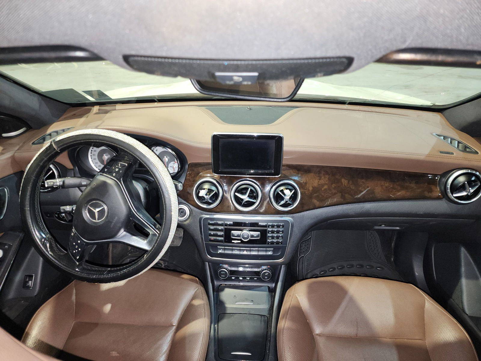 2014 MERCEDES BENZ CLA 250 — 153636 Miles — Lot 6691628 — Main - Marhaba Auctions Used Cars - Image 6