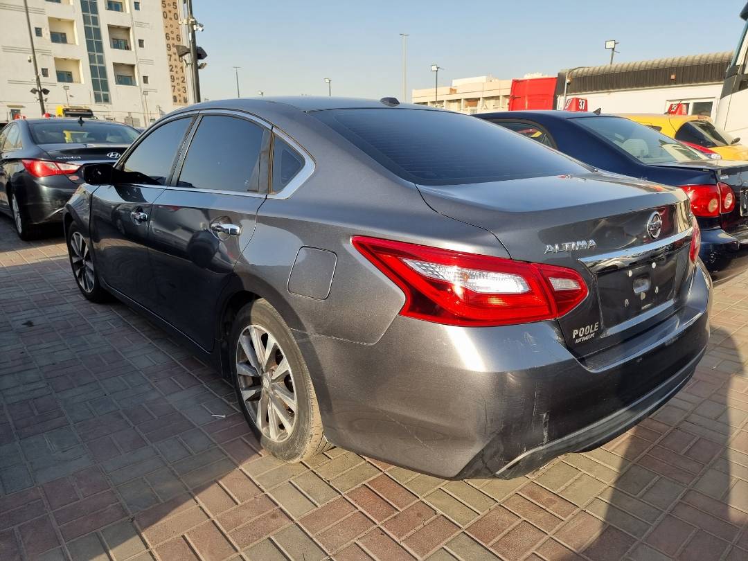 2017 NISSAN ALTIMA — 178402 Miles — Lot 125487 — Ind. 12 - Marhaba Auctions Used Cars - Image 5