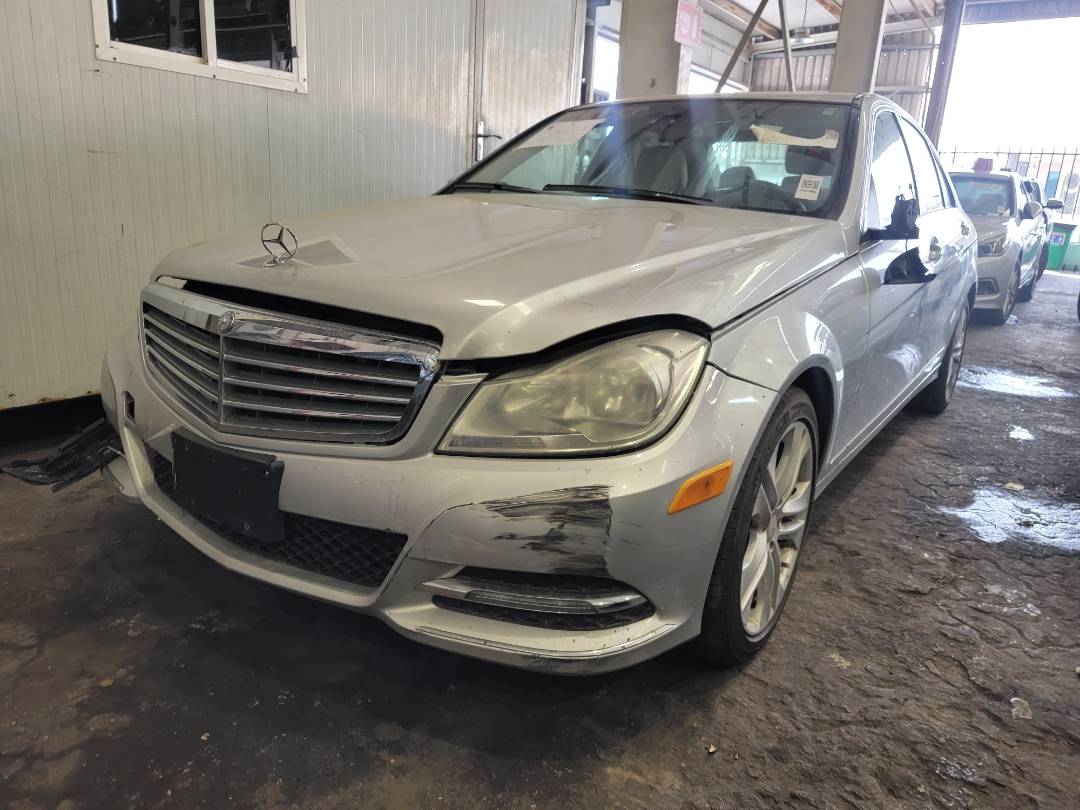2014 MERCEDES BENZ C300 — 238757 Miles — Lot 41356588 — Main - Marhaba Auctions Used Cars - Image 5