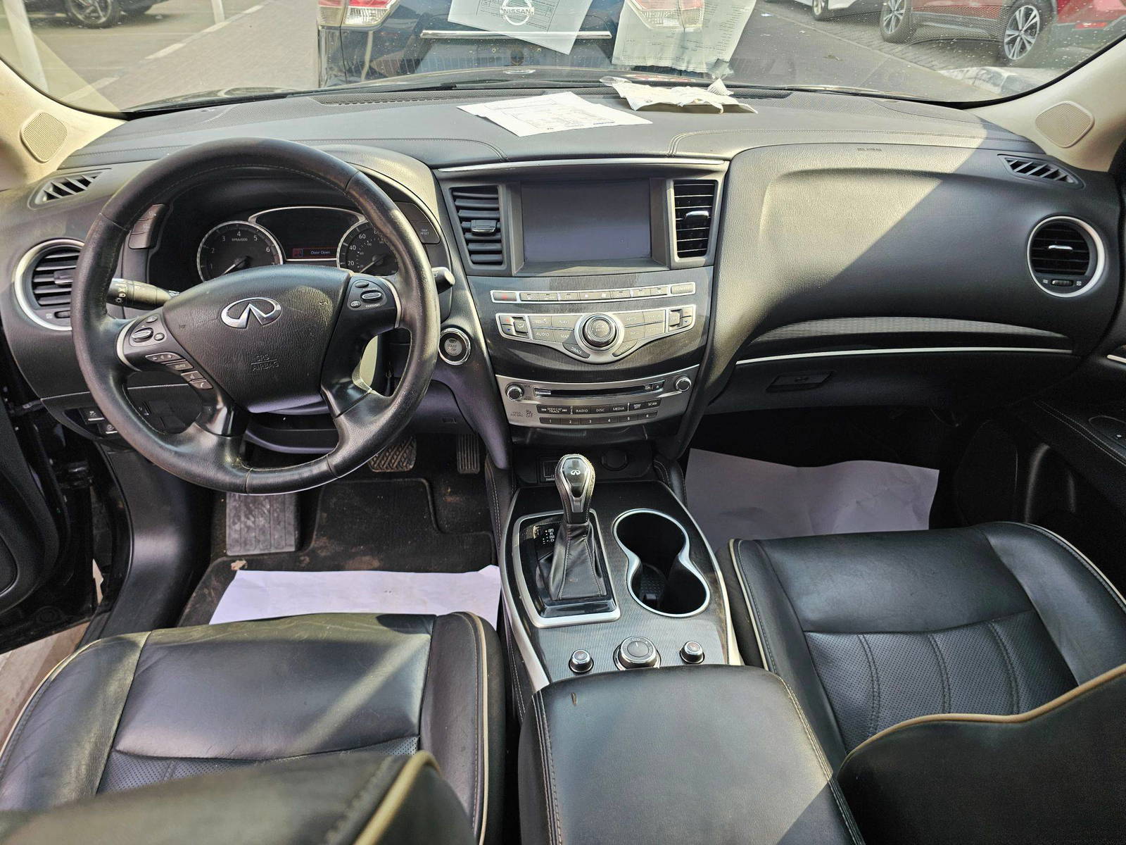 2019 INFINITI QX60 — 175789 Miles — Lot C562165 — Souq - Marhaba Auctions Used Cars - Image 7