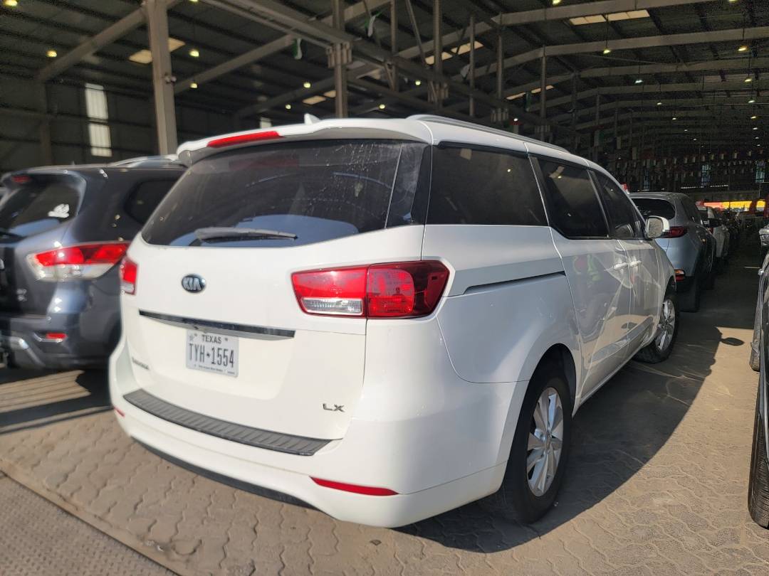 2015 KIA SEDONA — 186321 Miles — Lot 041846 — Main - Marhaba Auctions Used Cars - Image 3