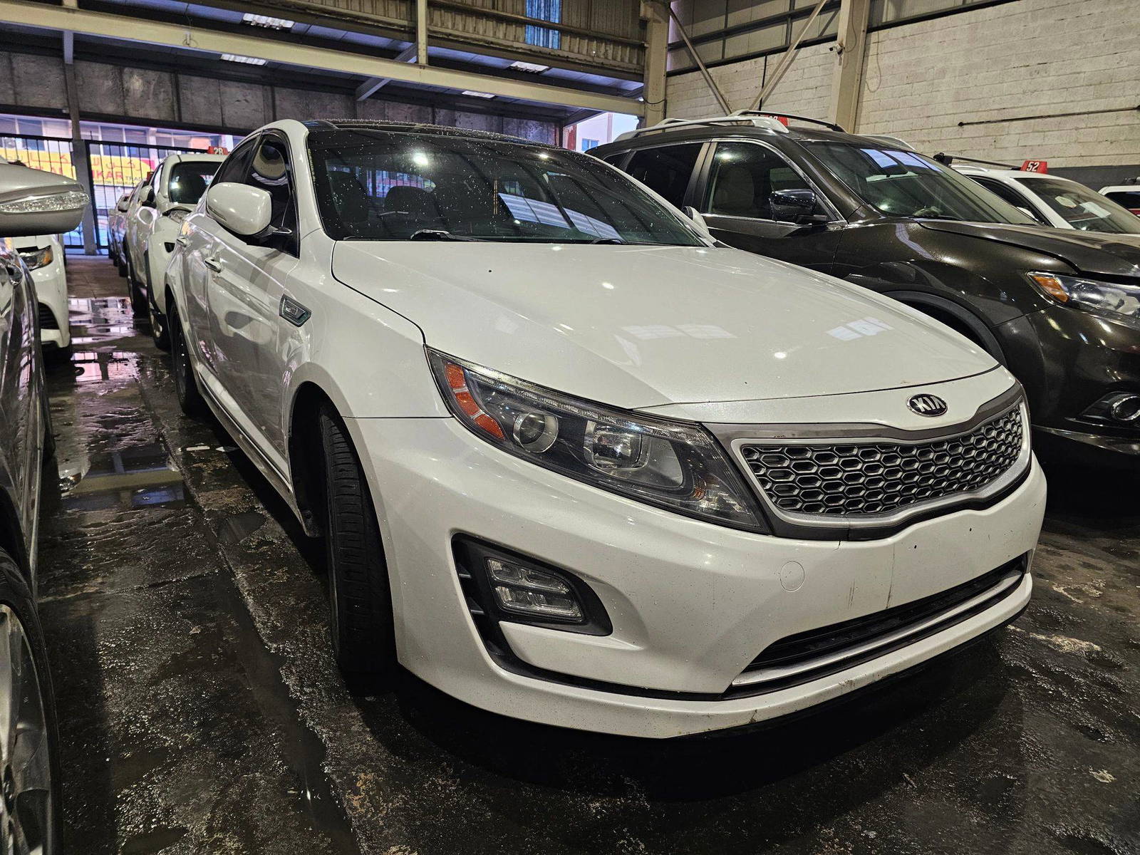 2016 KIA OPTIMA — 117517 Miles — Lot 1616784 — Main - Marhaba Auctions Used Cars - Image 4