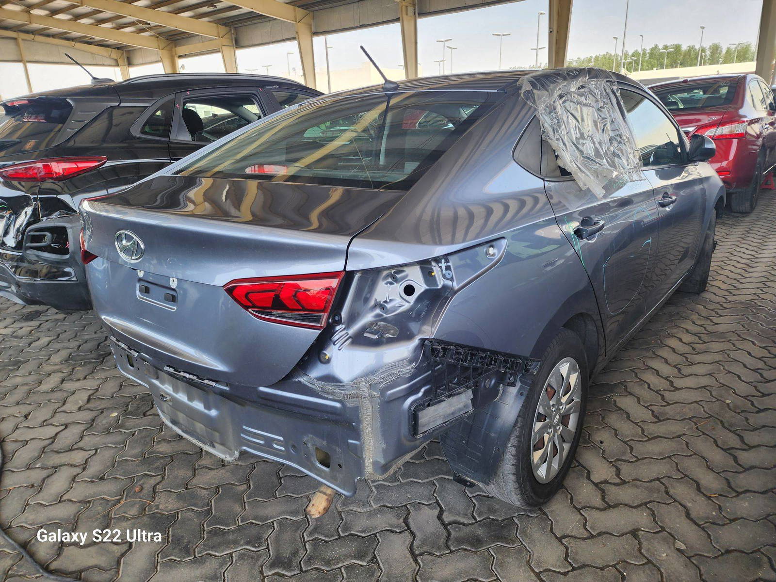 2018 HYUNDAI ACCENT — 65900 Miles — Lot 37105935 - Marhaba Auctions Used Cars - Image 3