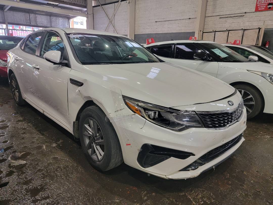 2020 KIA OPTIMA — 122113 Miles — Lot 51974844 — Souq - Marhaba Auctions Used Cars - Image 4