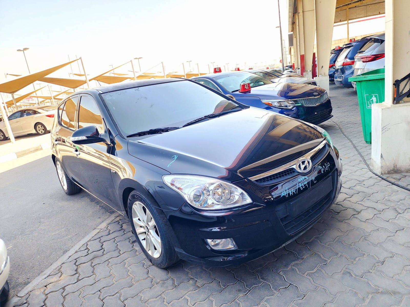 2009 HYUNDAI i30 — 103759 KM — Lot P9U185482 — Souq - Marhaba Auctions Used Cars - Image 4