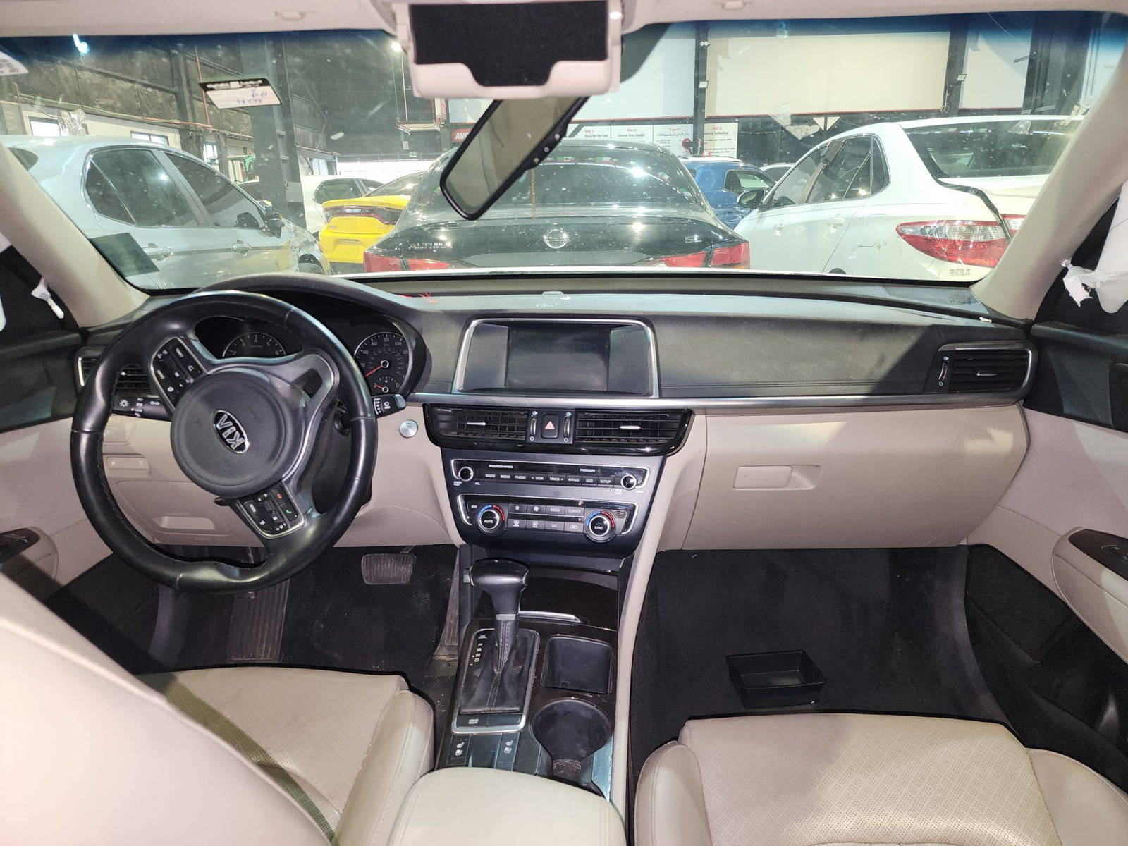 2018 KIA OPTIMA — 98572 Miles — Lot 245054 — Souq - Marhaba Auctions Used Cars - Image 7