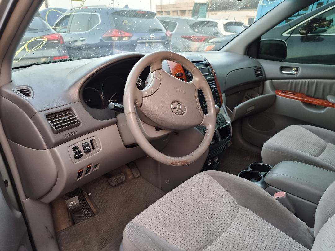 2009 TOYOTA SIENNA — 220900 Miles — Lot 215478 — Ind. 12 - Marhaba Auctions Used Cars - Image 7