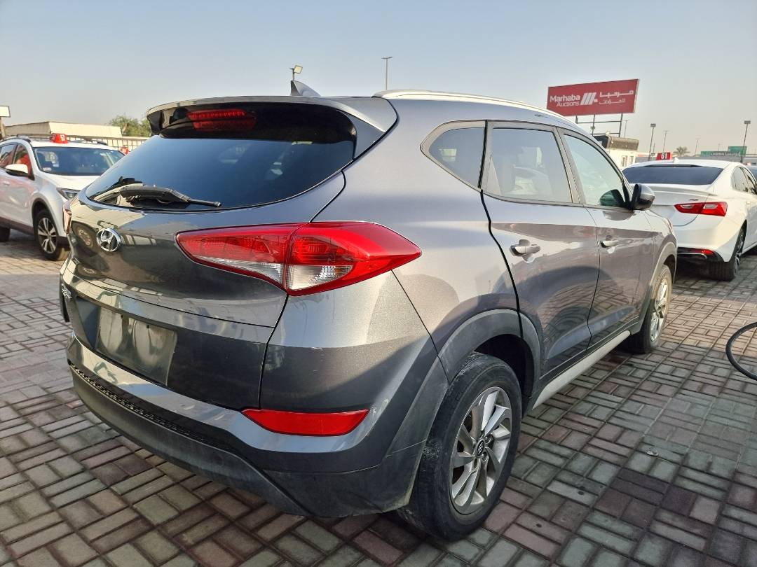 2018 HYUNDAI TUCSON — 163984 Miles — Lot 215478 — Ind. 12 - Marhaba Auctions Used Cars - Image 4