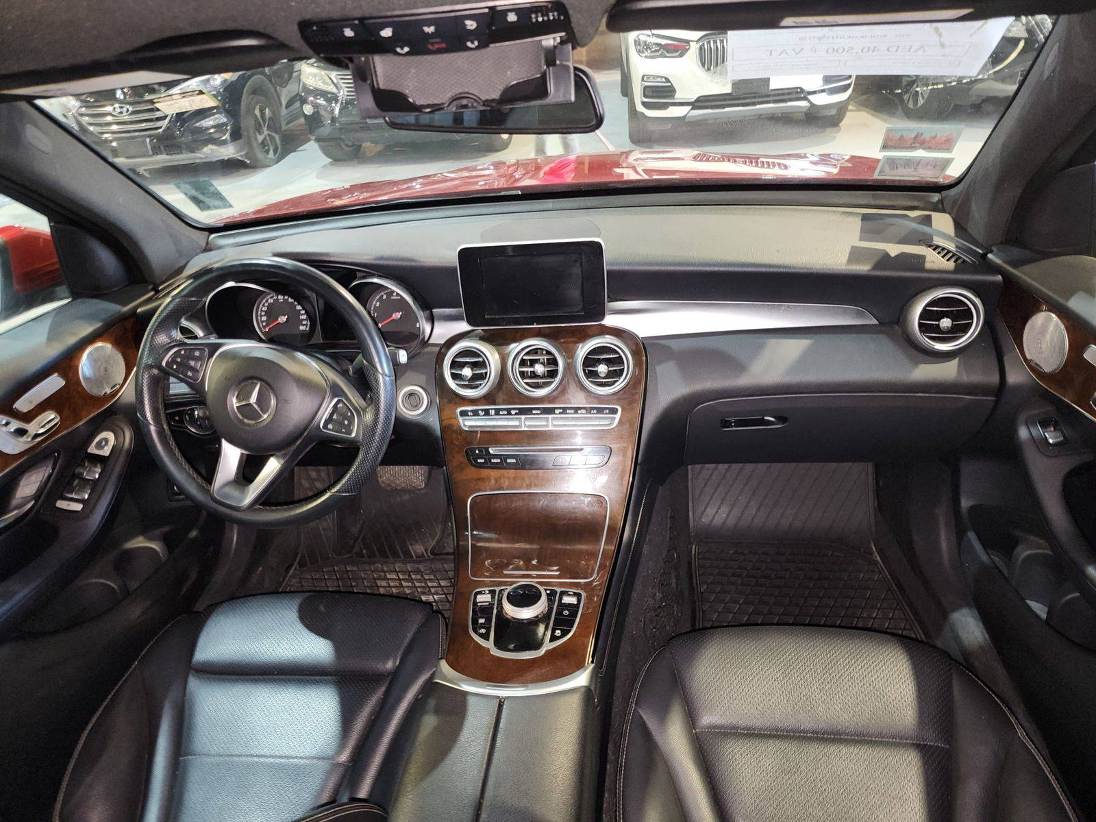 2018 MERCEDES BENZ GLC-300 — 89841 Miles — Lot 87150 — Main - Marhaba Auctions Used Cars - Image 7