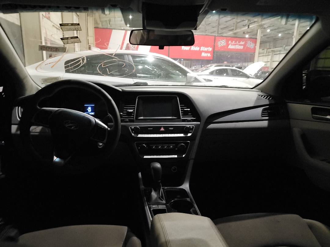 2019 HYUNDAI SONATA — 104686 Miles — Lot 58440365 — Main - Marhaba Auctions Used Cars - Image 8