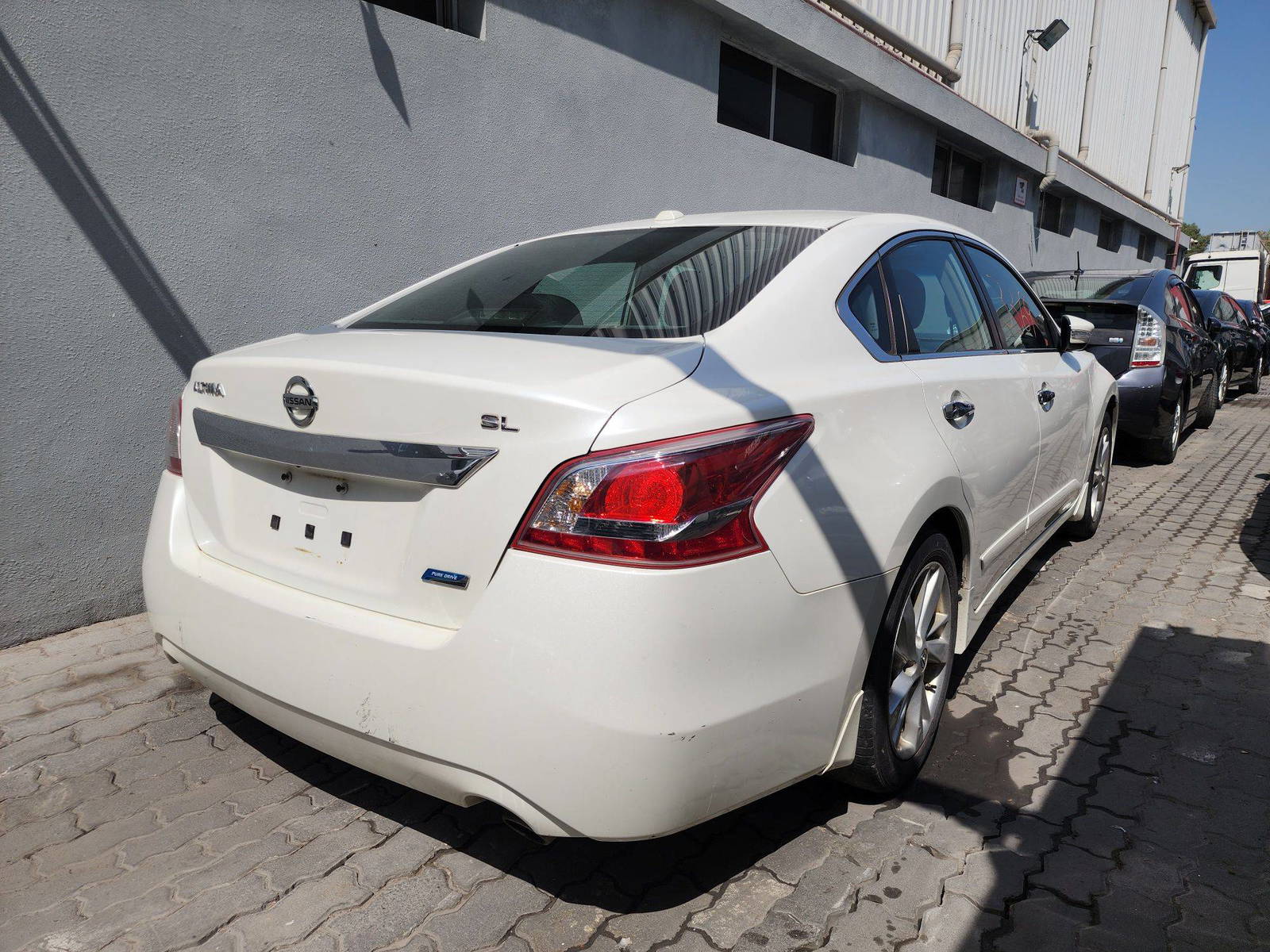 2013 NISSAN ALTIMA — 185713 Miles — Lot 41403369 — Souq - Marhaba Auctions Used Cars - Image 5
