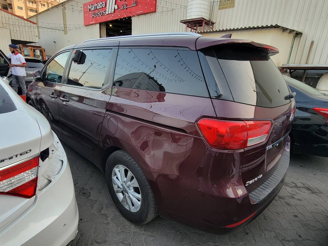 2017 KIA SEDONA — 156431 Miles — Lot H6242644 — Main - Marhaba Auctions Used Cars - Image 3