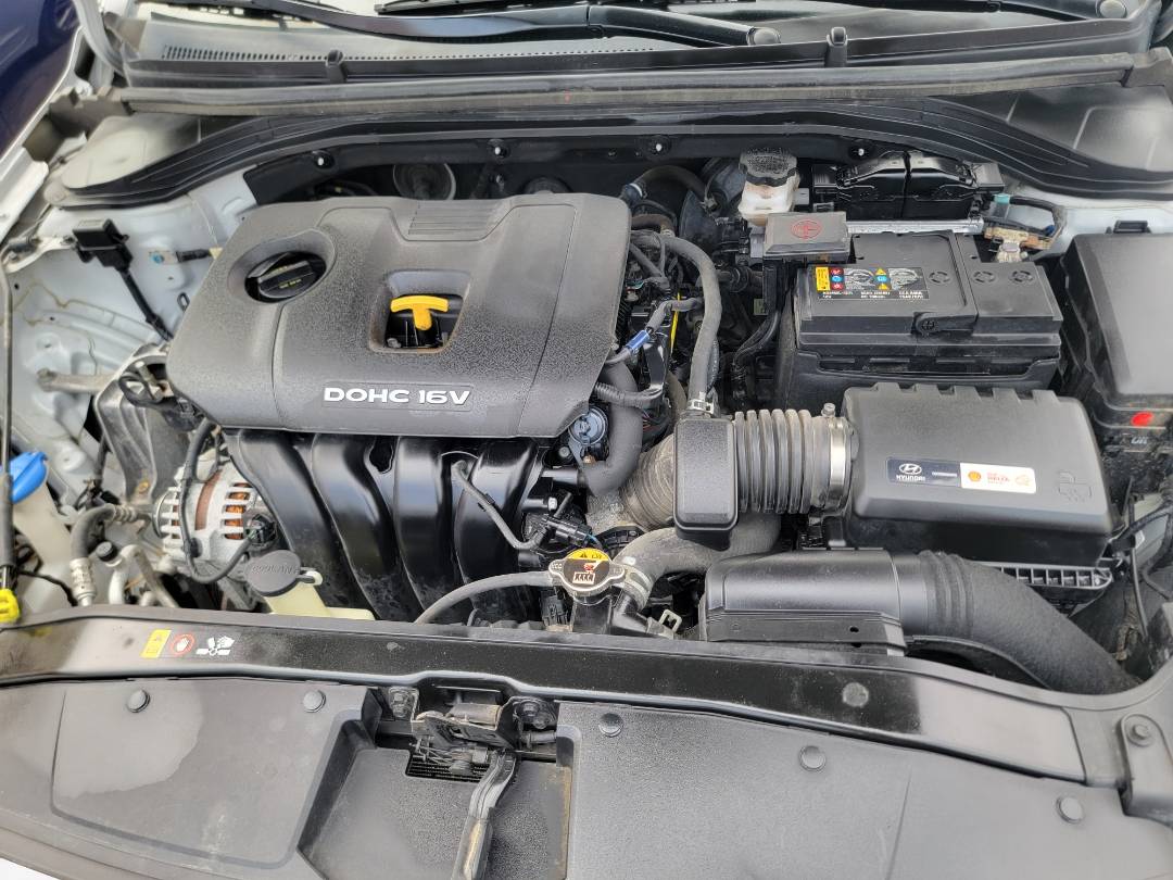 2018 HYUNDAI ELANTRA — 43322 Miles — Lot 91960 — Main - Marhaba Auctions Used Cars - Image 11
